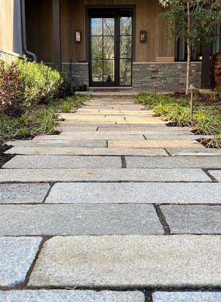Antique-Stone-pathway-antique-granite-planks-440x600