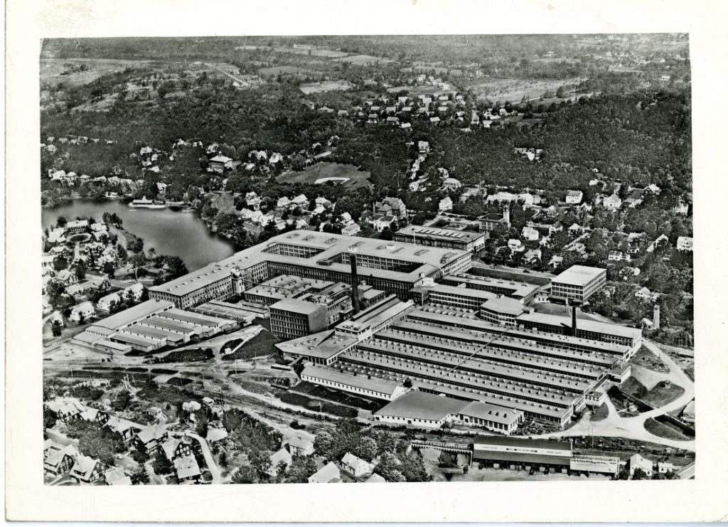 The Draper Mill from a bird's-eye view, 1930's.