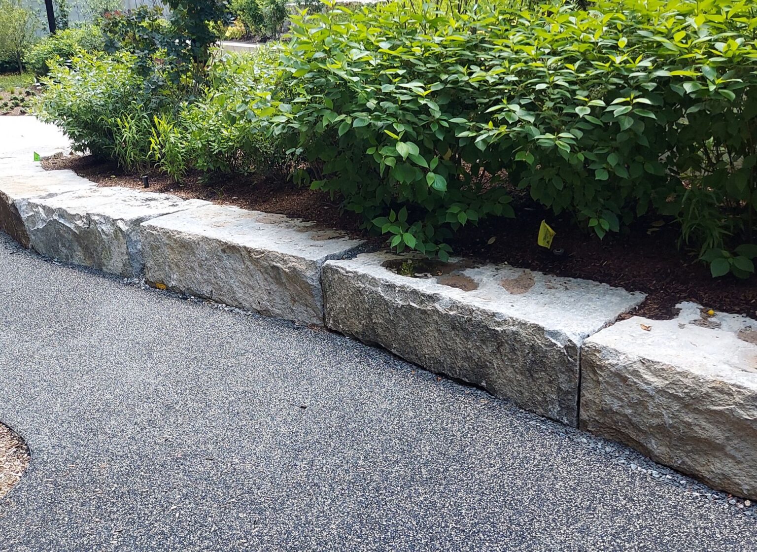 stone-block-retaining-walls-mulch-bed