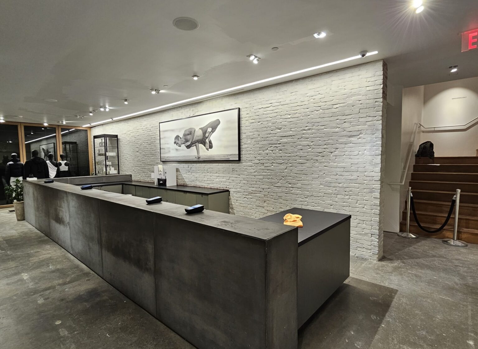 brick-accent-wall-white-wash-opaque