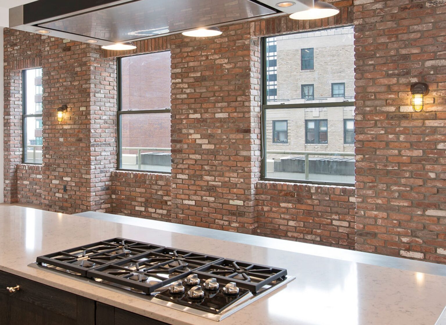 brick-accent-wall-kitchen