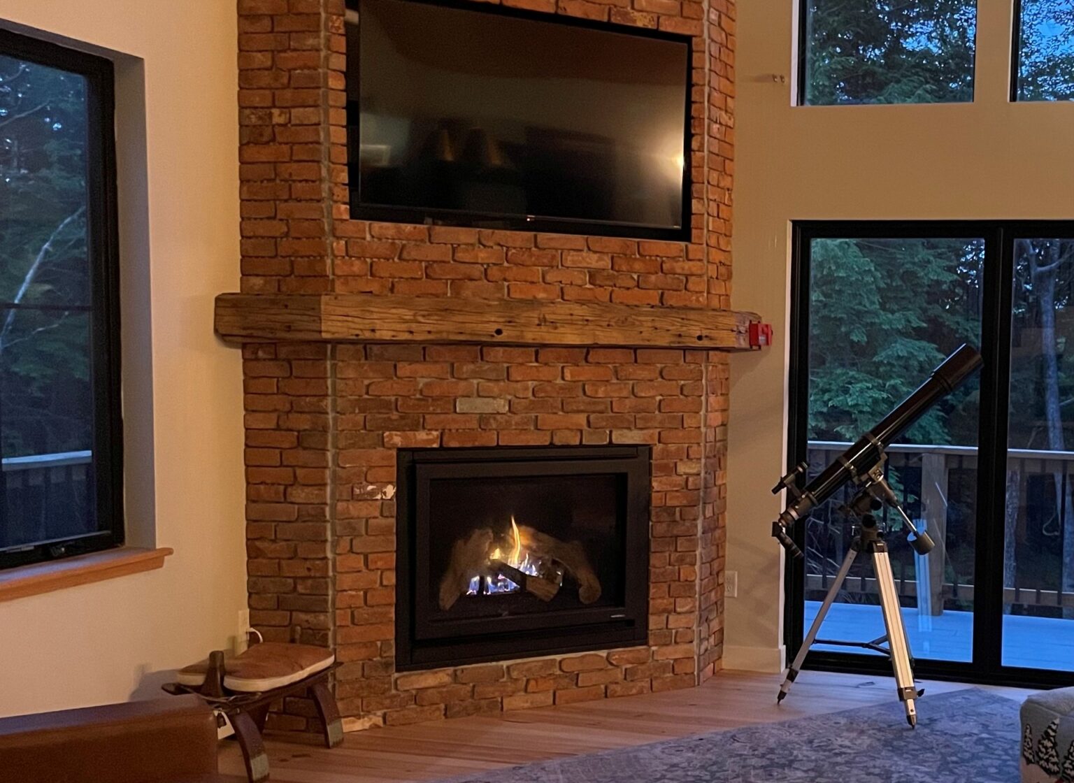 brick-veneer-fireplace-12