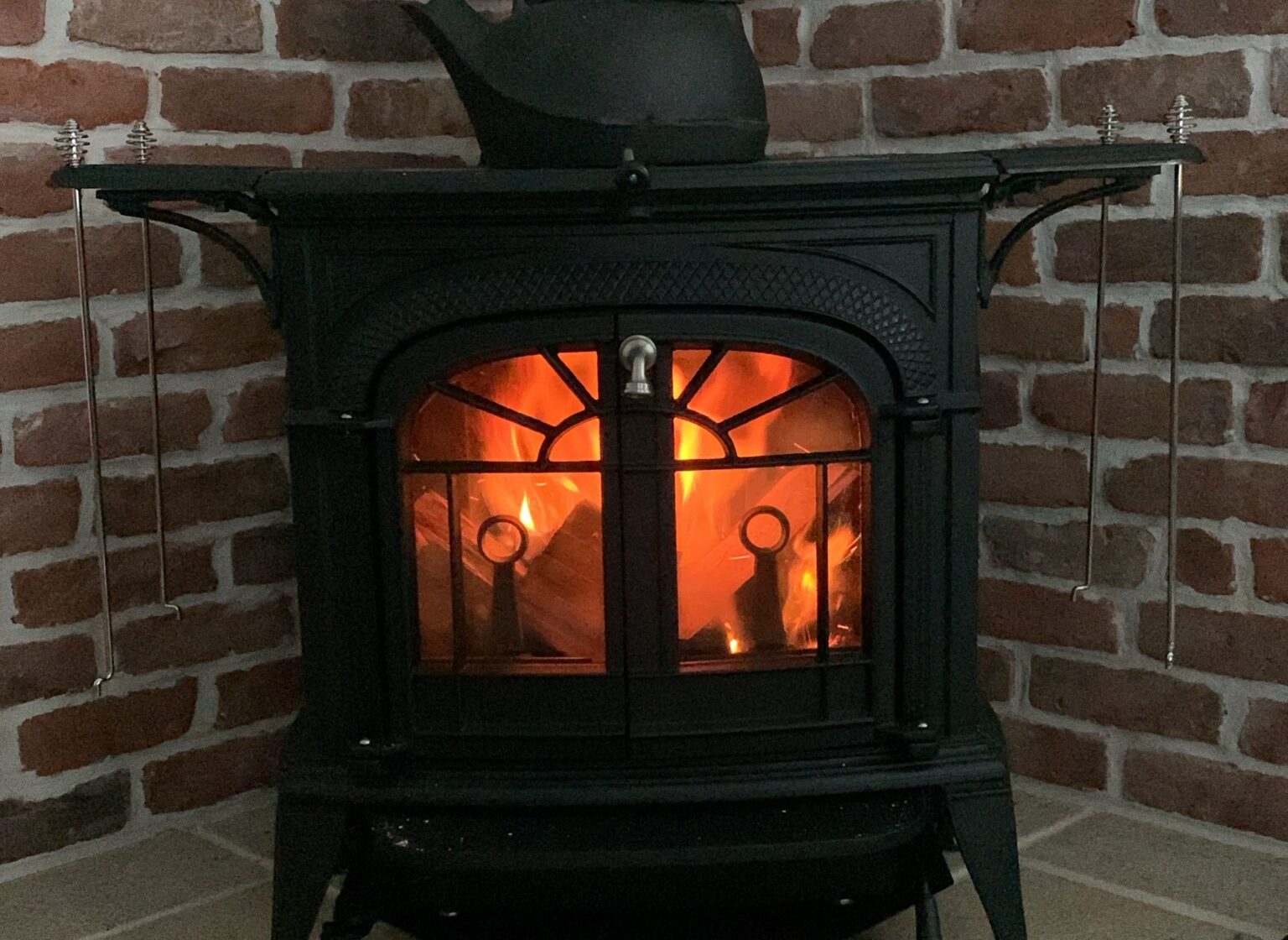 brick-veneer-fireplace-2