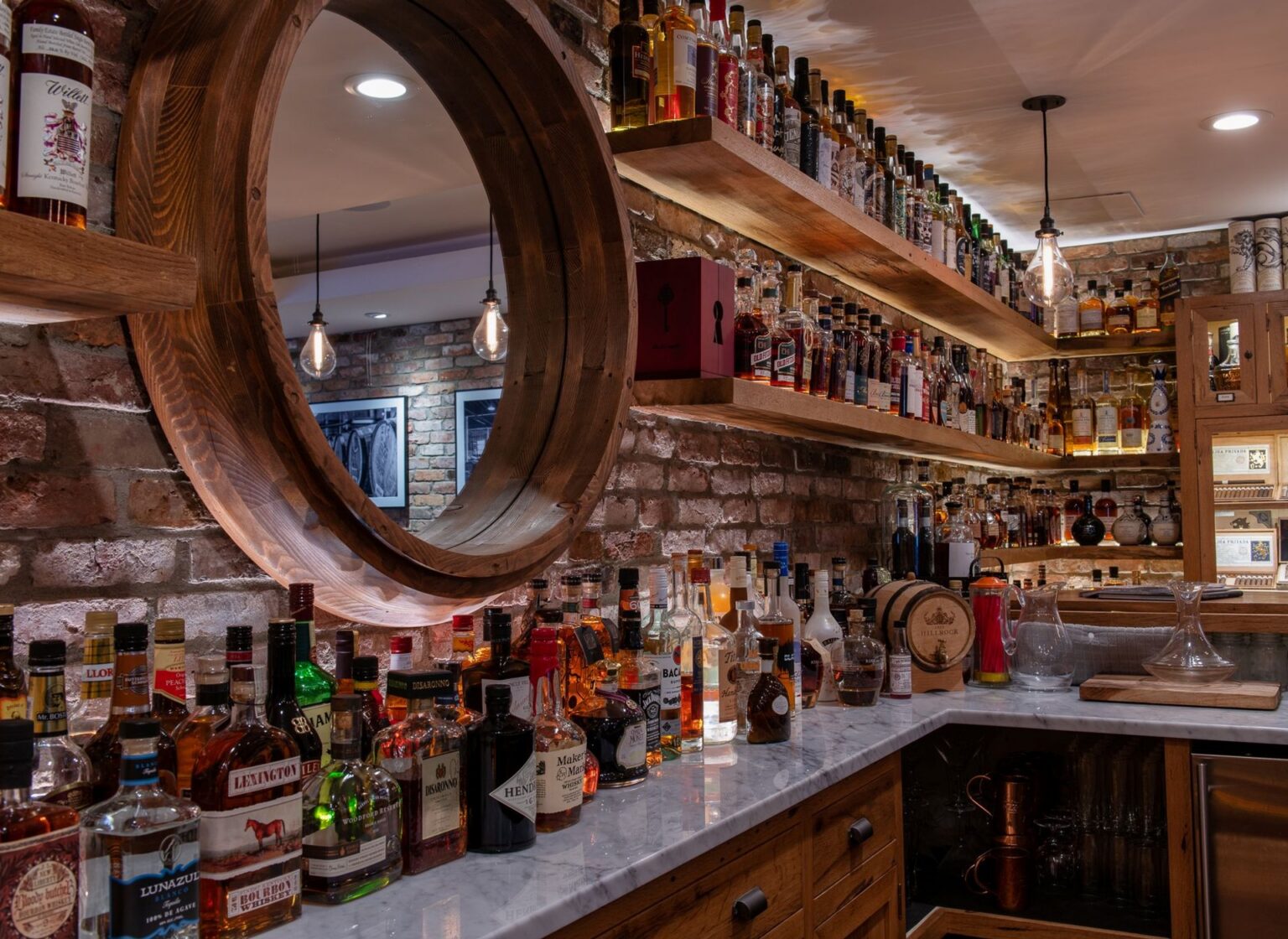 Reclaimed-Thin-Brick-Veneer-Backsplash-Bar
