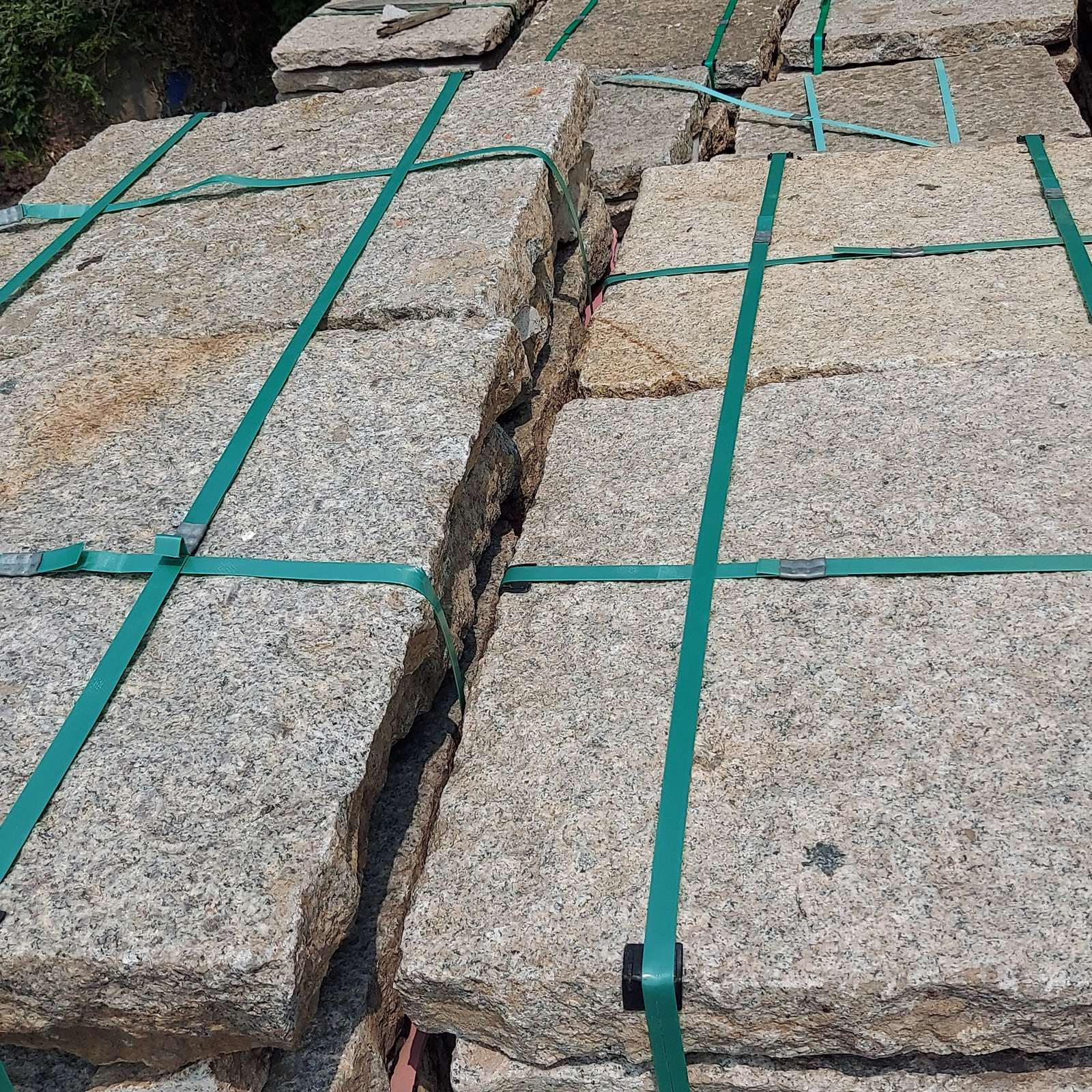 Granite-2x2__1_
