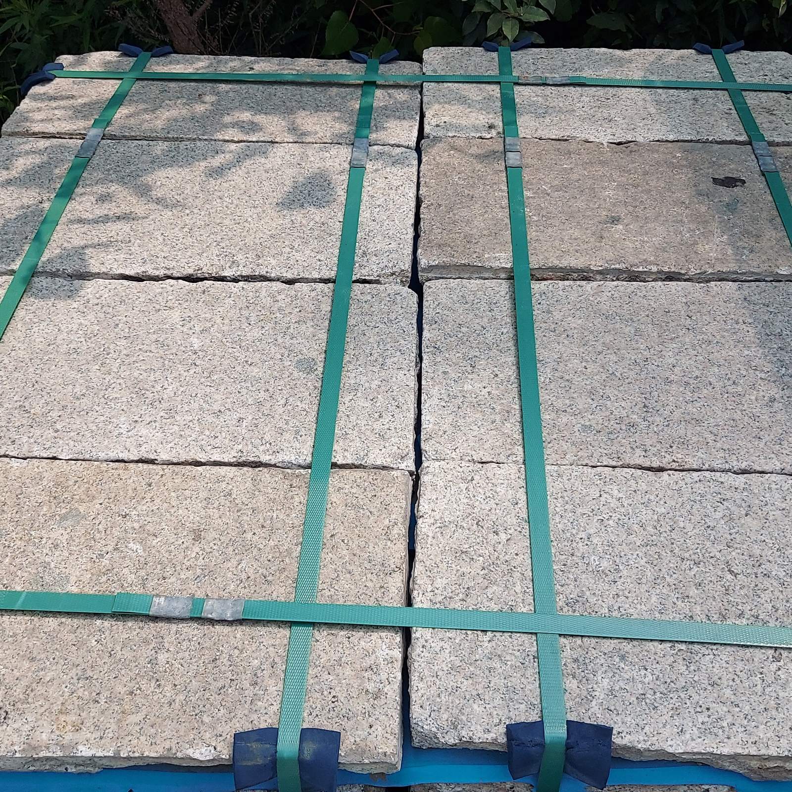 Reclaimed-Granite-Paver-10x20-FS-6-30-23__3_
