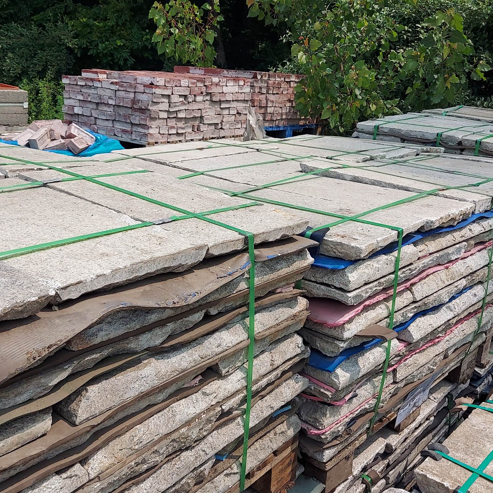 Reclaimed-Granite-Paver-14x28-FS-6-30-23__3_