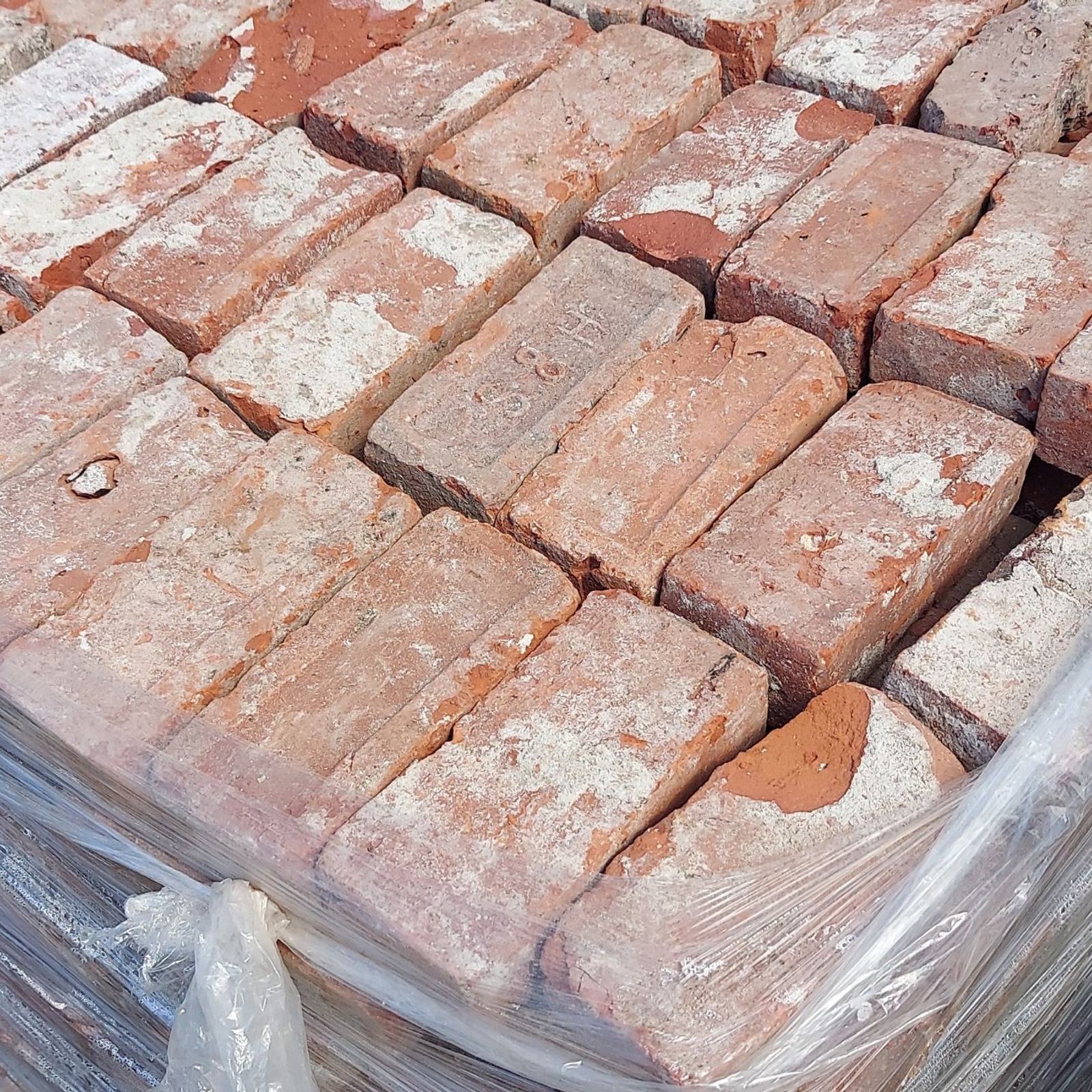 255