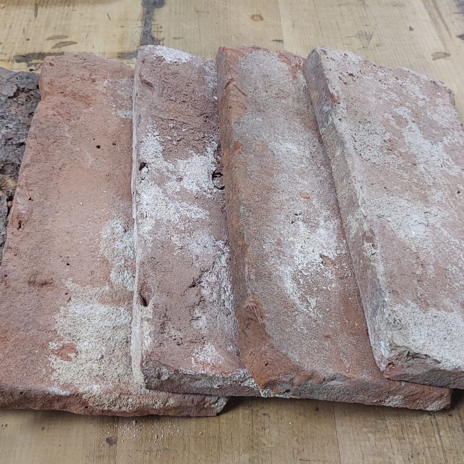 Reclaimed-Thin-Brick-Floor-Tile-Top-Cut-Colors-1