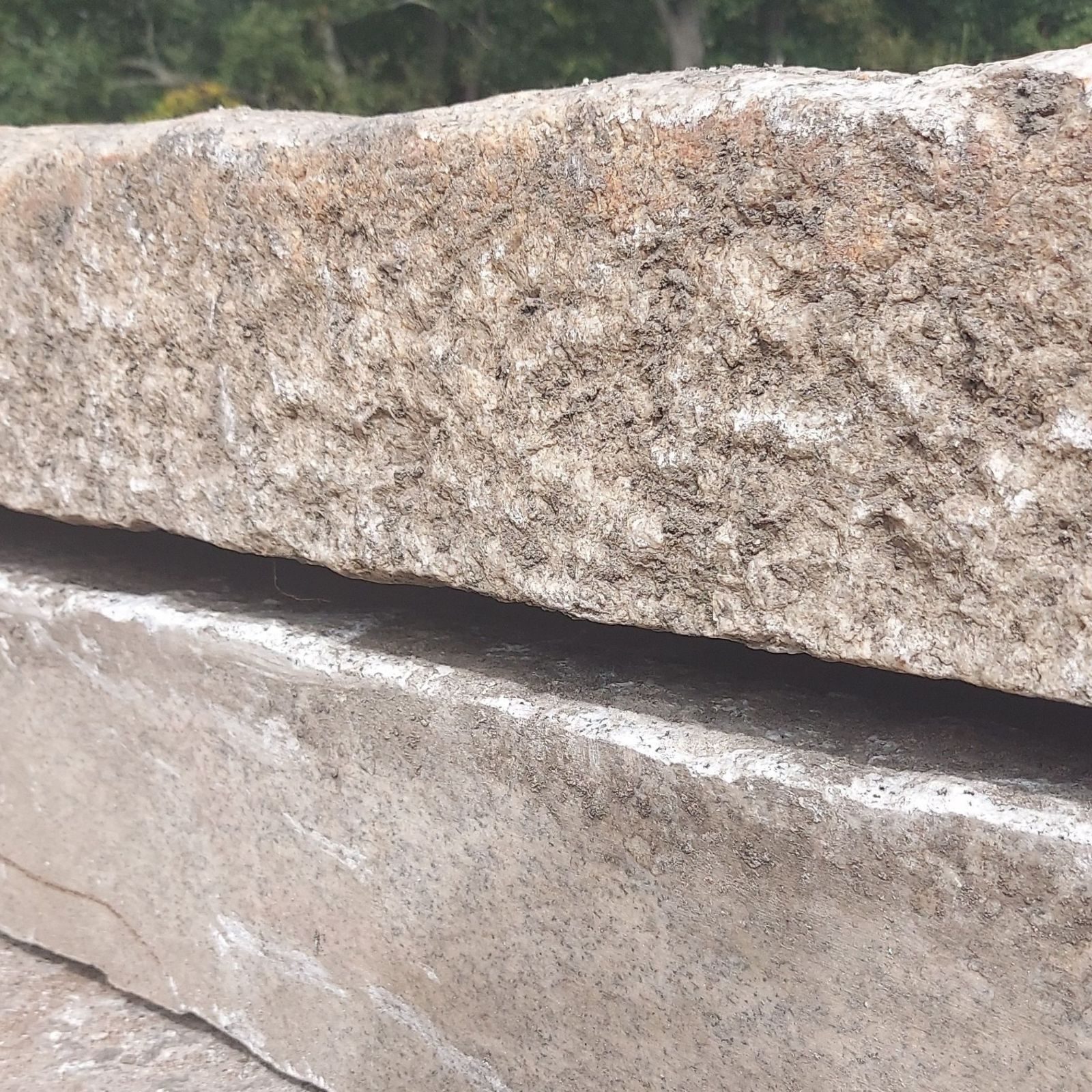 reclaimed-curbing-split-sawn-comparison